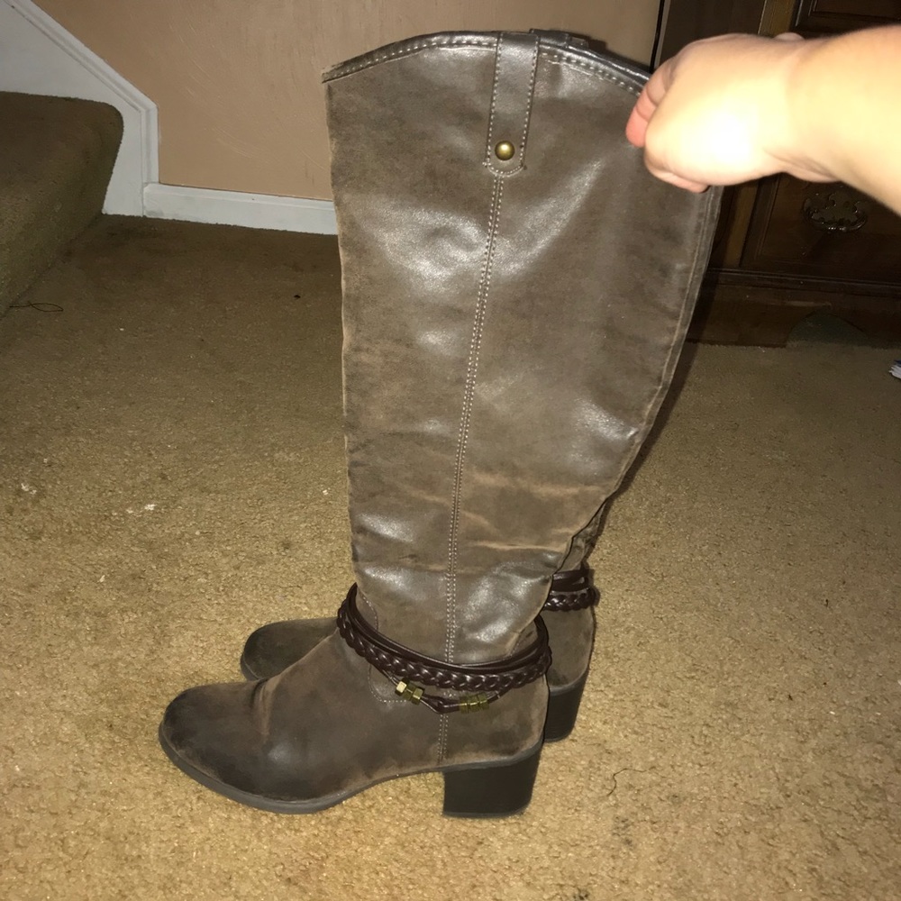knee high boots